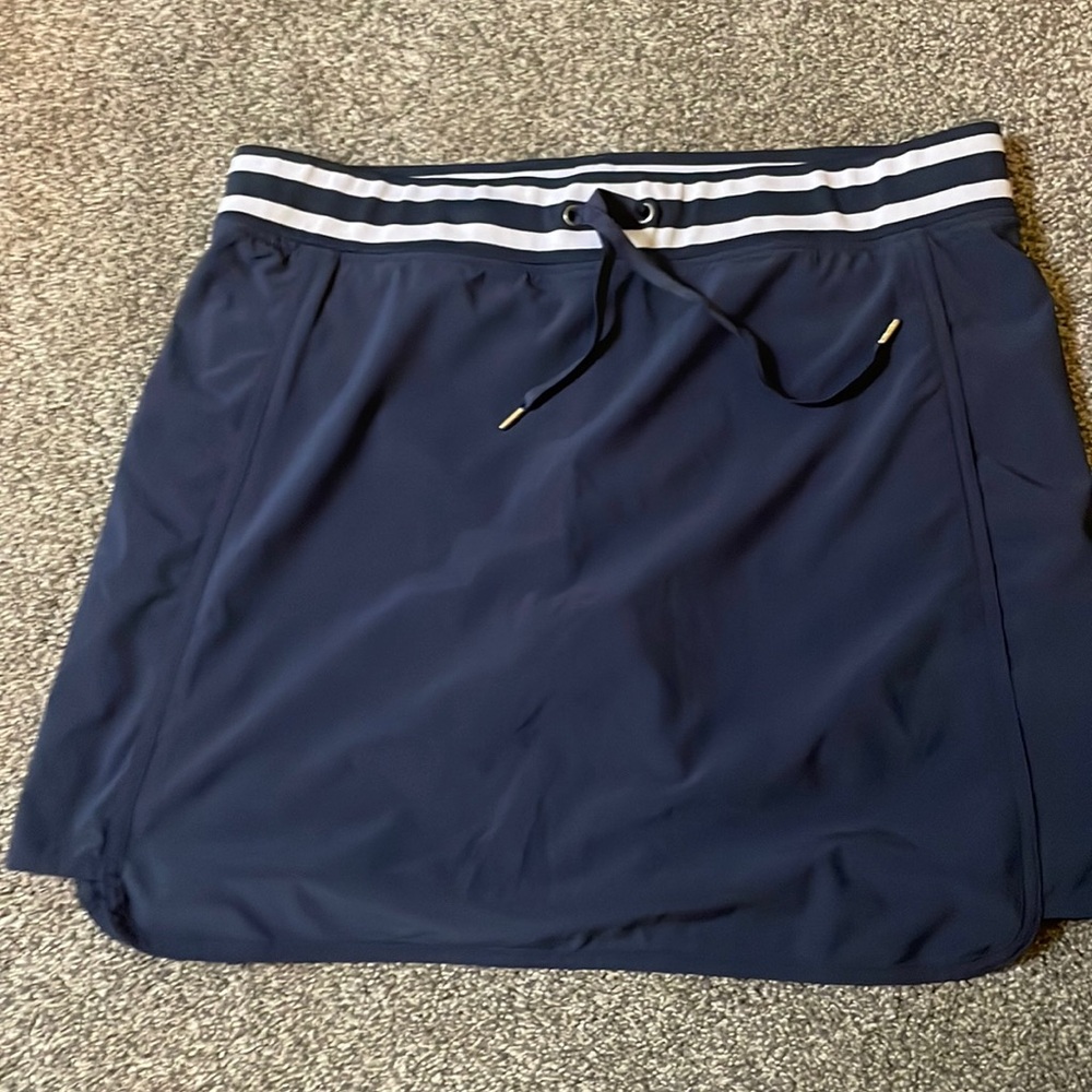Navy skort